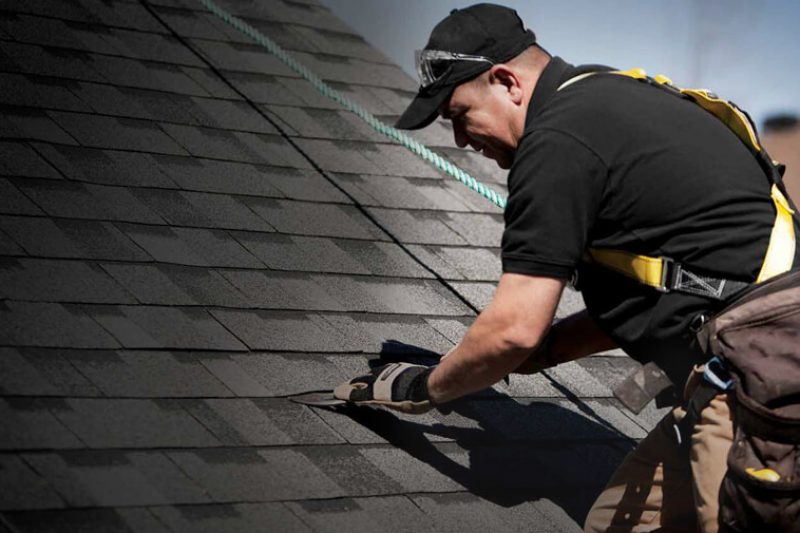 Get Emergency Roof Repair Services in Bradenton, FL